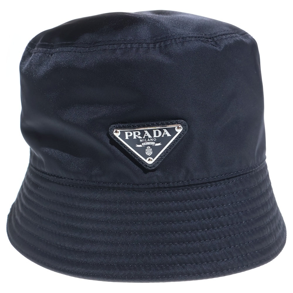 PRADA(プラダ) リナイロン 三角ロゴプレート バケットハット 帽子 ブラック
