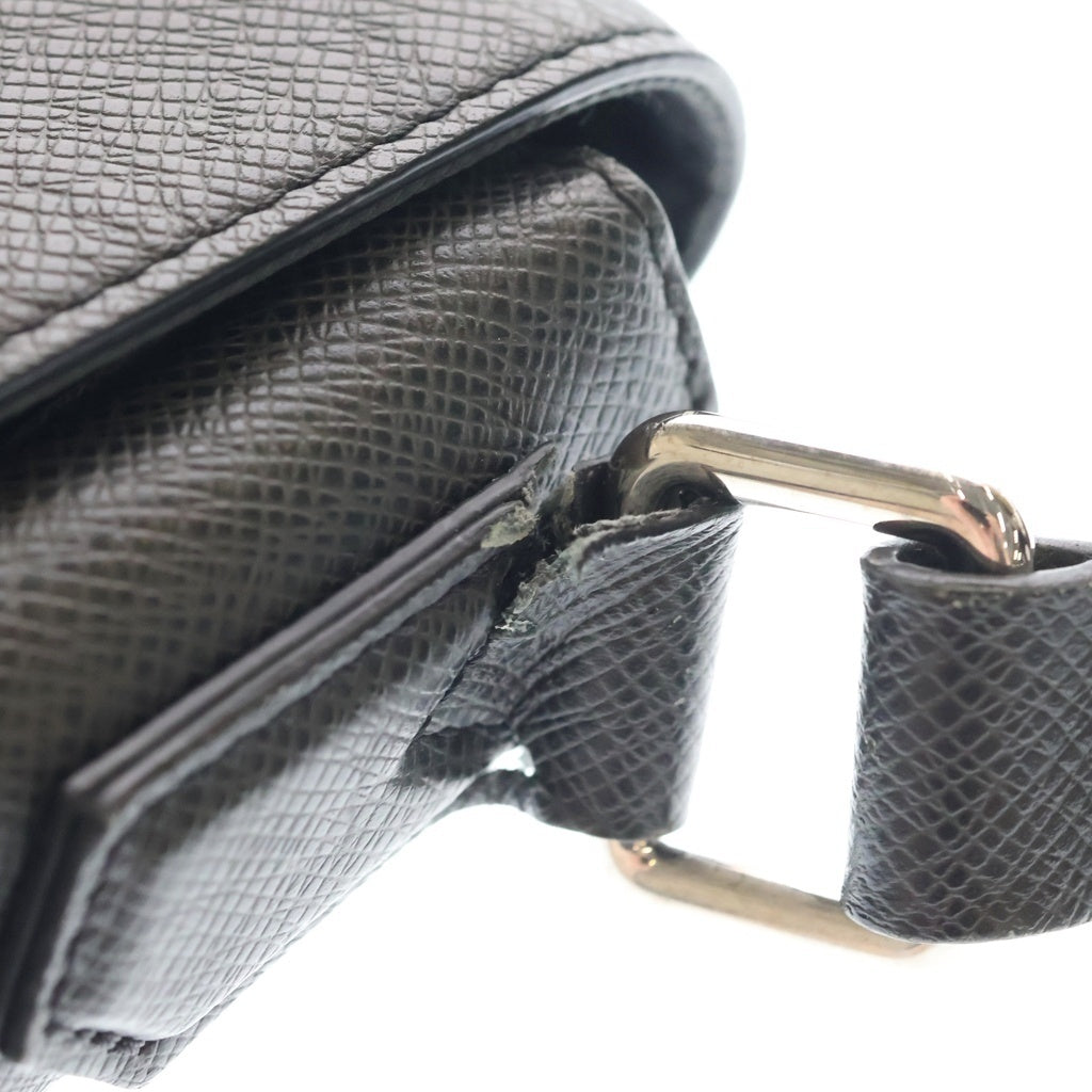 LOUIS VUITTON(ルイヴィトン) タイガ ロマンPM ショルダーバッグ ブラック レザー M32852 ゴールド金具