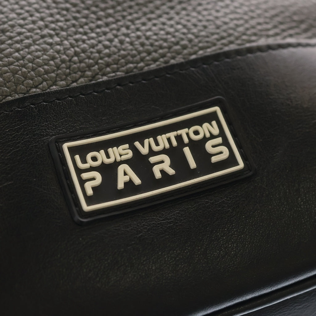 LOUIS VUITTON(ルイヴィトン) トリヨンメタル アルファ・バックパック リュックサック レザー ブラック M52768