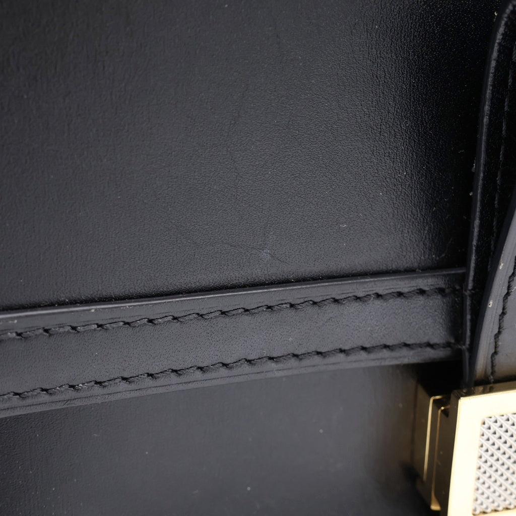 LOUIS VUITTON(ルイヴィトン) LVロック ドーフィーヌMM レザー チェーン ショルダーバッグ ゴールド金具 ブラック M55821 レディース
