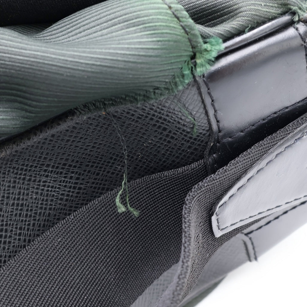 LOUIS VUITTON(ルイヴィトン) タイガ デルスー キャンバス レザー メッセンジャーバッグ ショルダーバッグ エピセア グリーン M30164 レディース