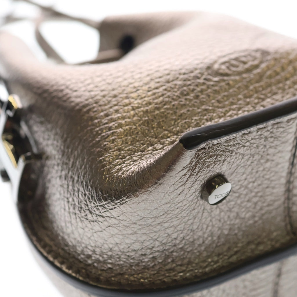 TOD'S(トッズ) Tタイムレス マイクロ ショルダー バケットバック シルバー金具 レザー シャンパンゴールド レディース