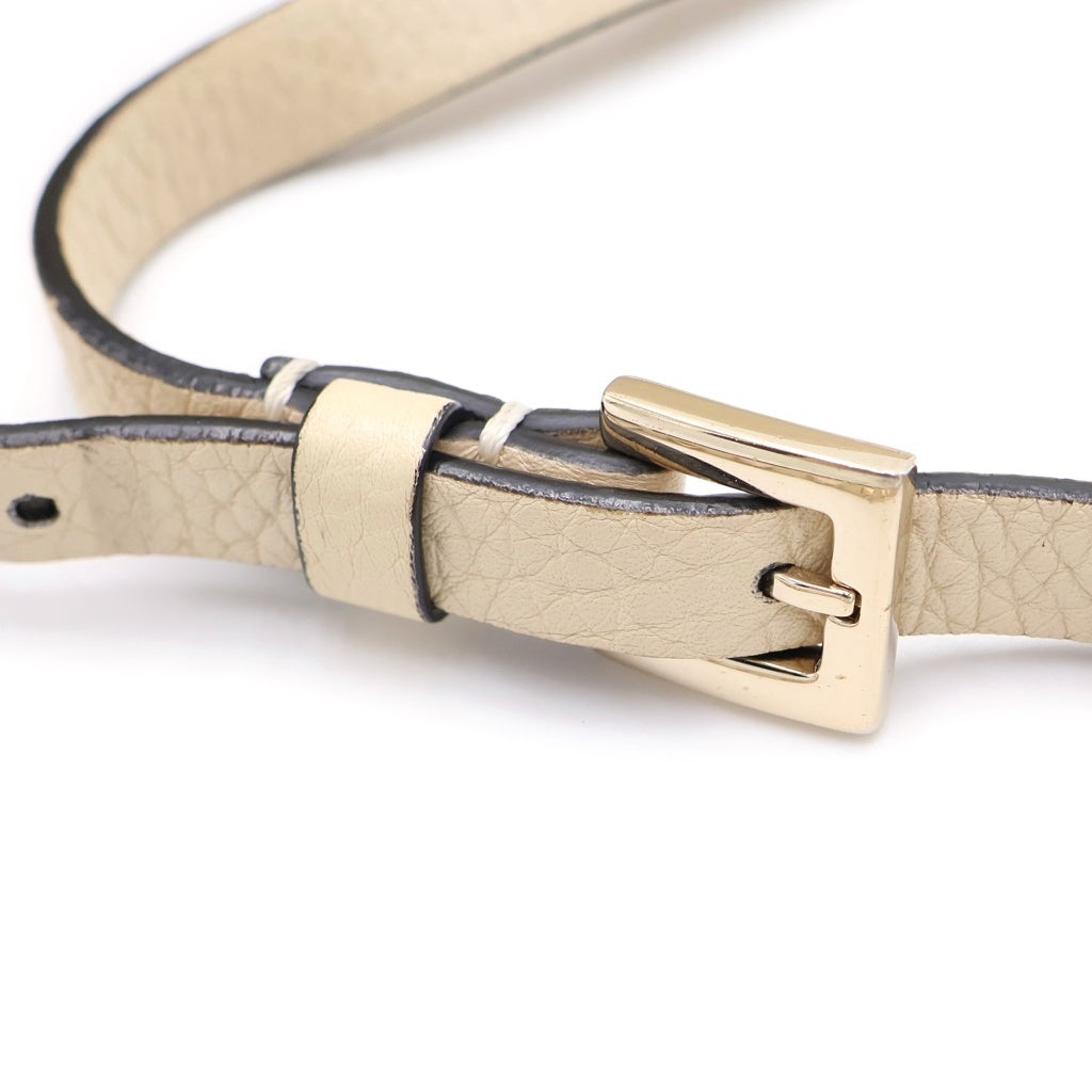 VALENTINO GARAVANI(ヴァレンチノガラヴァーニ) ロックスタッズ スモールショルダーバッグ アイボリー レザー ゴールド金具 レディース