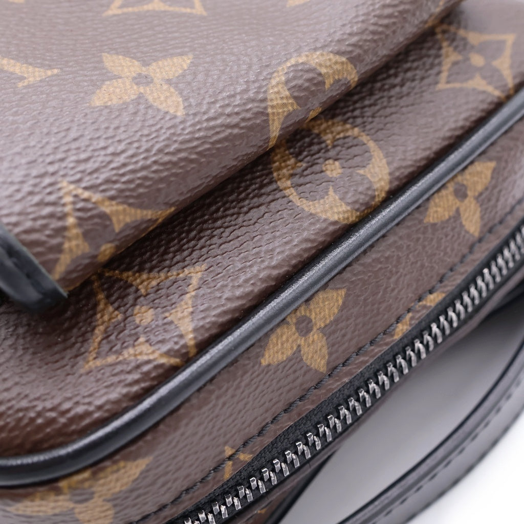 LOUIS VUITTON(ルイヴィトン) モノグラムマカサー クリストファー ショルダーバッグ ボディバッグ ブラウン×ブラック レザー×PVC M69404 ブラック金具