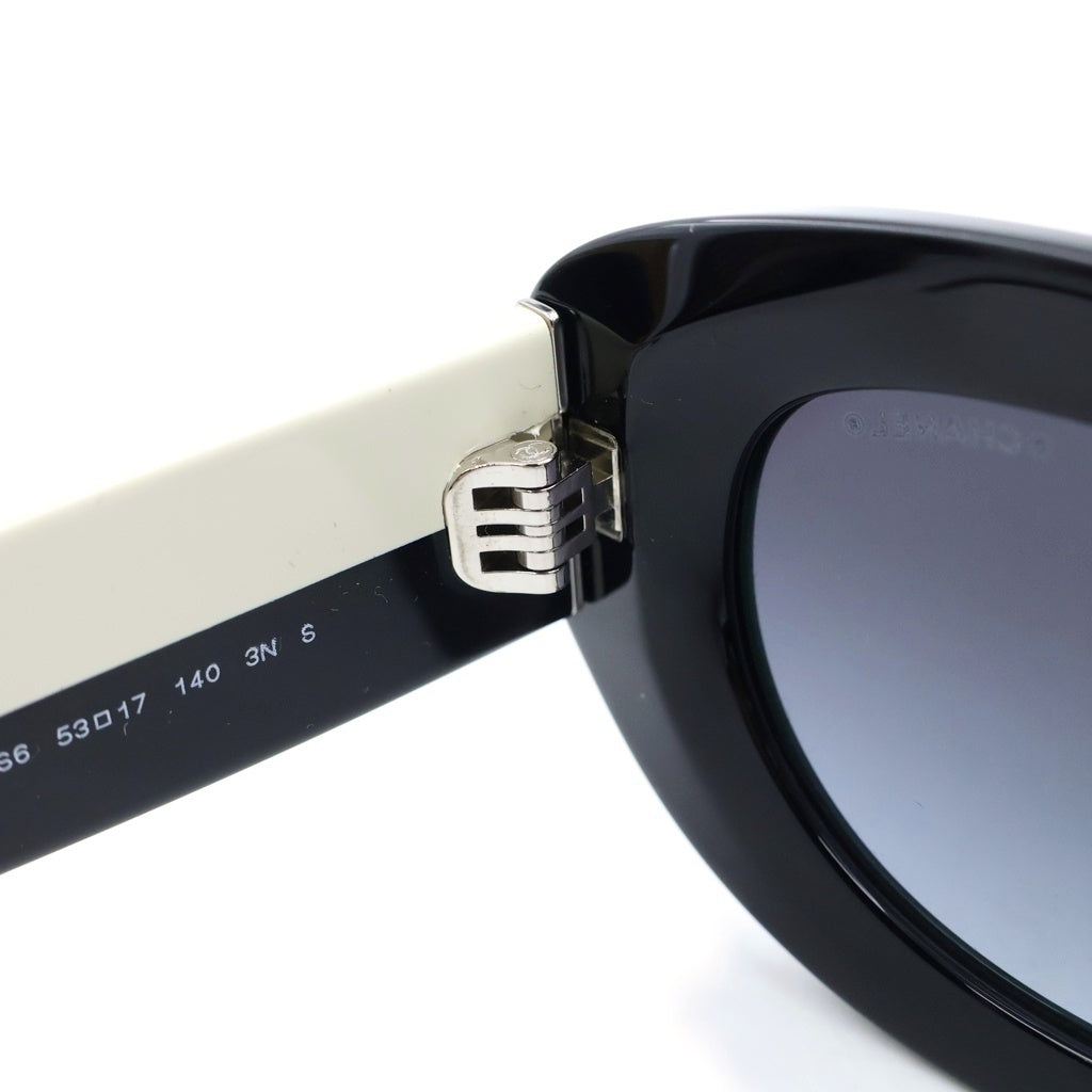 CHANEL(シャネル) オーバルシェイプサングラス アイウェア ラインストーン ブラック グラデーションレンズ 5562‐B-A
