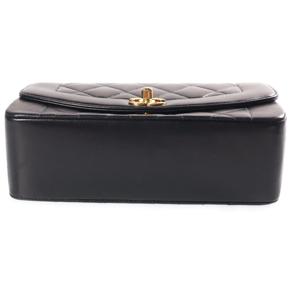 CHANEL(シャネル) マトラッセ ダイアナフラップ SフラップSチェーンショルダーバッグ ブラック ラムスキン ゴールド金具 シールつき 4番台 A01164 レディース