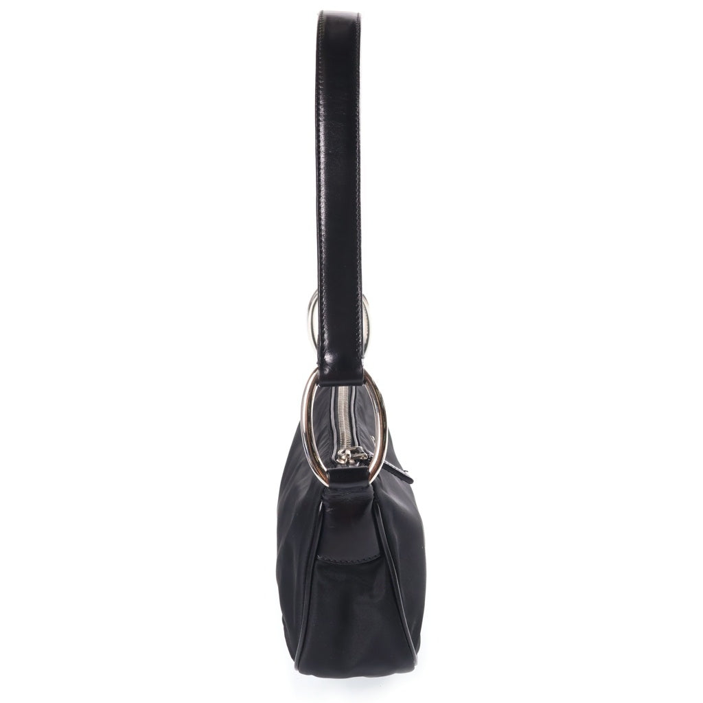 PRADA(プラダ) トライアングルロゴ ワンショルダーバッグ ブラック ナイロン シルバー金具 レディース