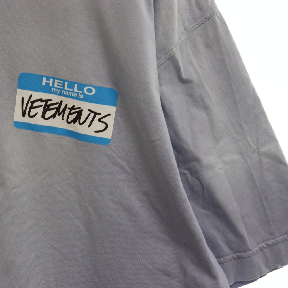 VETEMENTS(ヴェトモン) 23SS HELLO my name is VETEMENTS Cotton T-shirt UE63TR640L マイネームイズプリントクルーネック半袖Tシャツ パープル