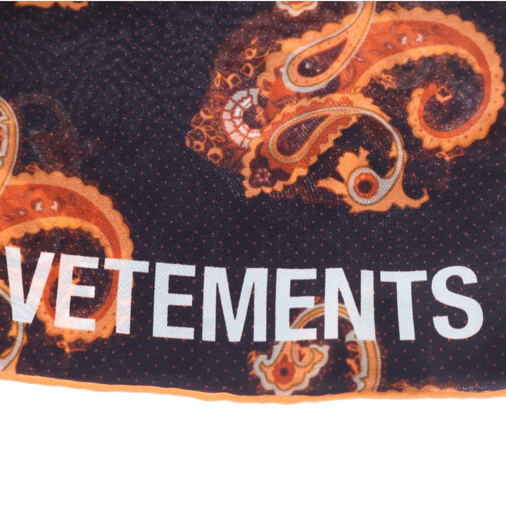 VETEMENTS(ヴェトモン) PAISLEY PATTERNED SILK FOULARD ペイズリー柄 シルクスカーフ ブラック