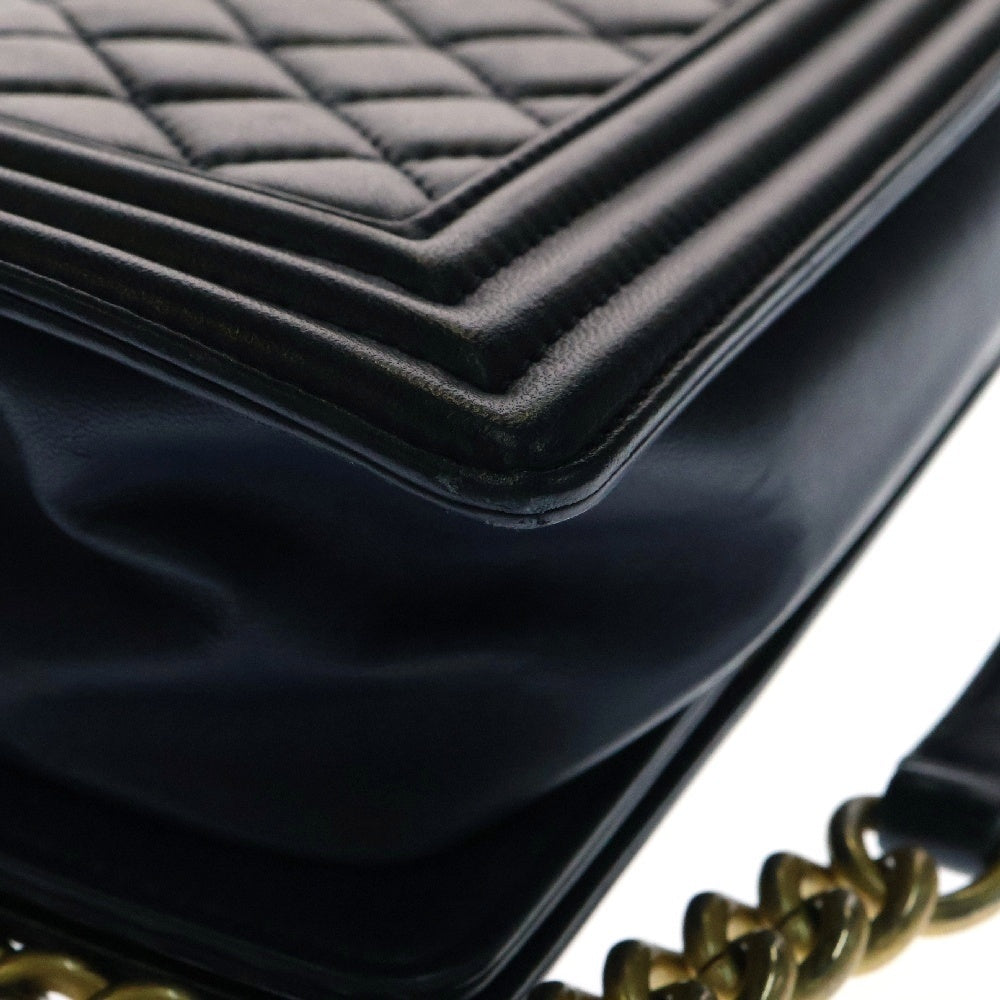 CHANEL(シャネル) Boy Chanel ボーイシャネル 20 マトラッセ ラムスキン ゴールド金具 チェーンショルダーバッグ 24番台 ネイビー