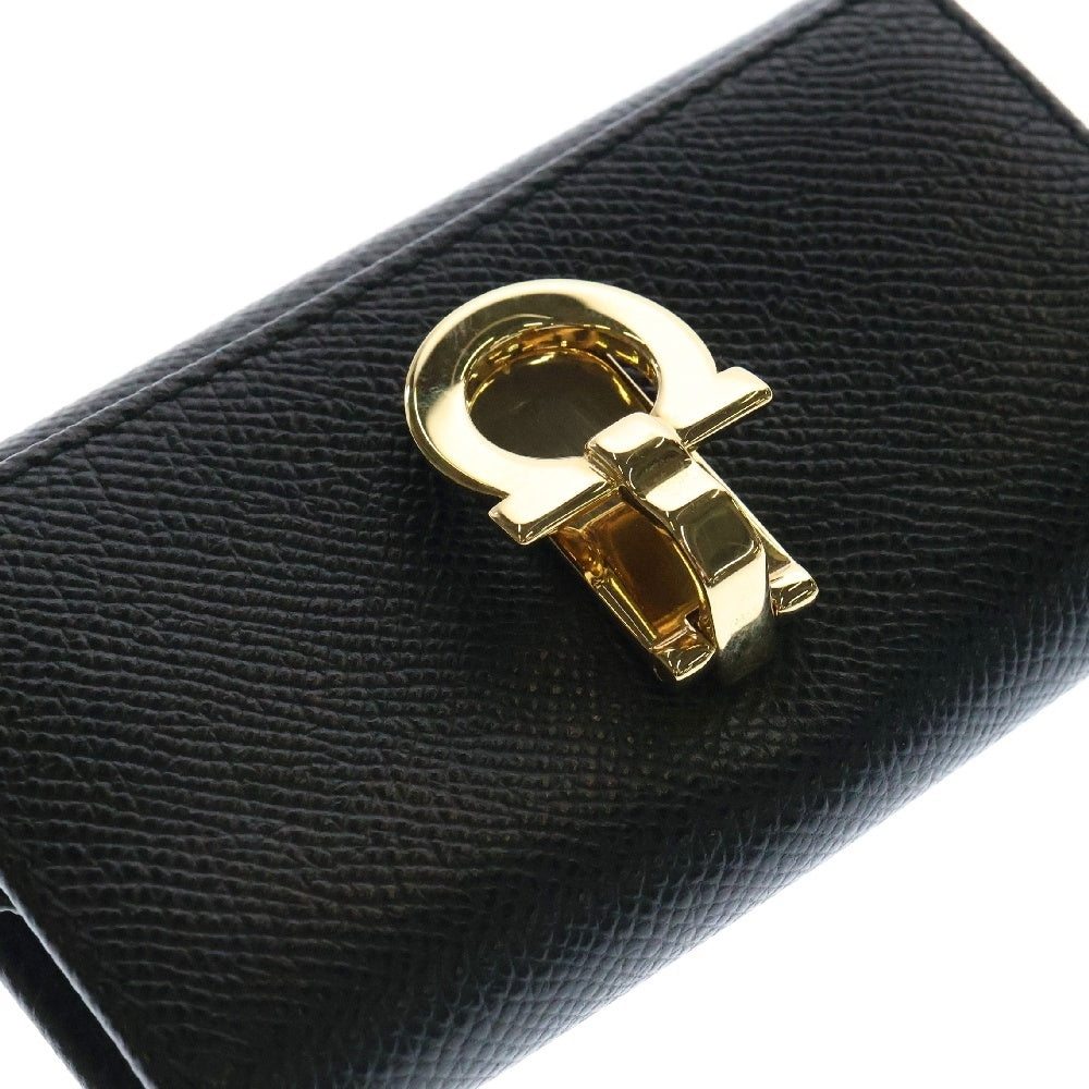 Salvatore Ferragamo(サルヴァトーレ フェラガモ) ガンチーニ クリップ レザーキーケース 22D151 ブラック
