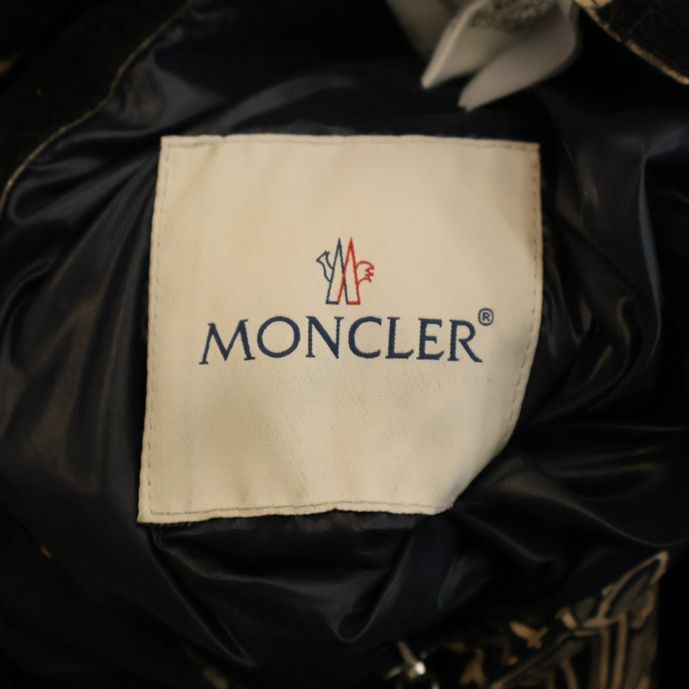 MONCLER(モンクレール) FREVILLE ペイズリー柄 リバーシブル ダウンジャケットネイビー G20911A00015 68950