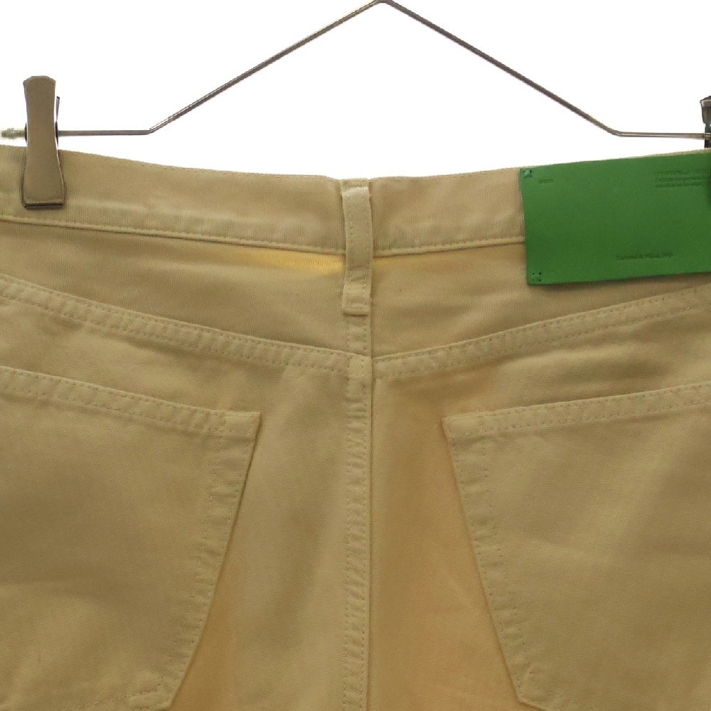 OFF-WHITE(オフホワイト) 23AW Logo Embroidered Button Detailed Shorts エンブロイダリーロゴ ショーツ デニムハーフパンツ ベージュ OMCB084S23FAB001