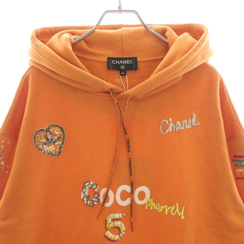 CHANEL(シャネル) ×Pharrell Williams 19SS×ファレル・ウィリアムス ビジュー装飾 ココマークプルオーバーパーカー フーディー オレンジ P61050K 46831