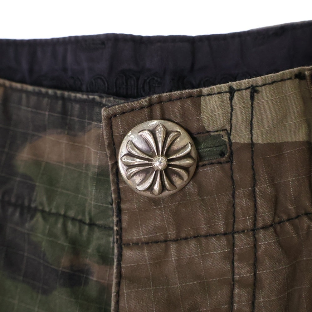 CHROME HEARTS(クロムハーツ) パッチ付き ボタンフライ カモ柄 ショートカーゴパンツ カーキ