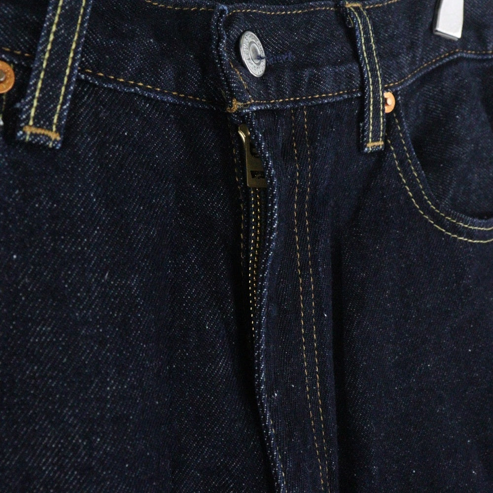 Levi's(リーバイス) 568 STAY LOOSE ジップフライ ストレートデニムパンツ ブルー PC9-A6606-0000