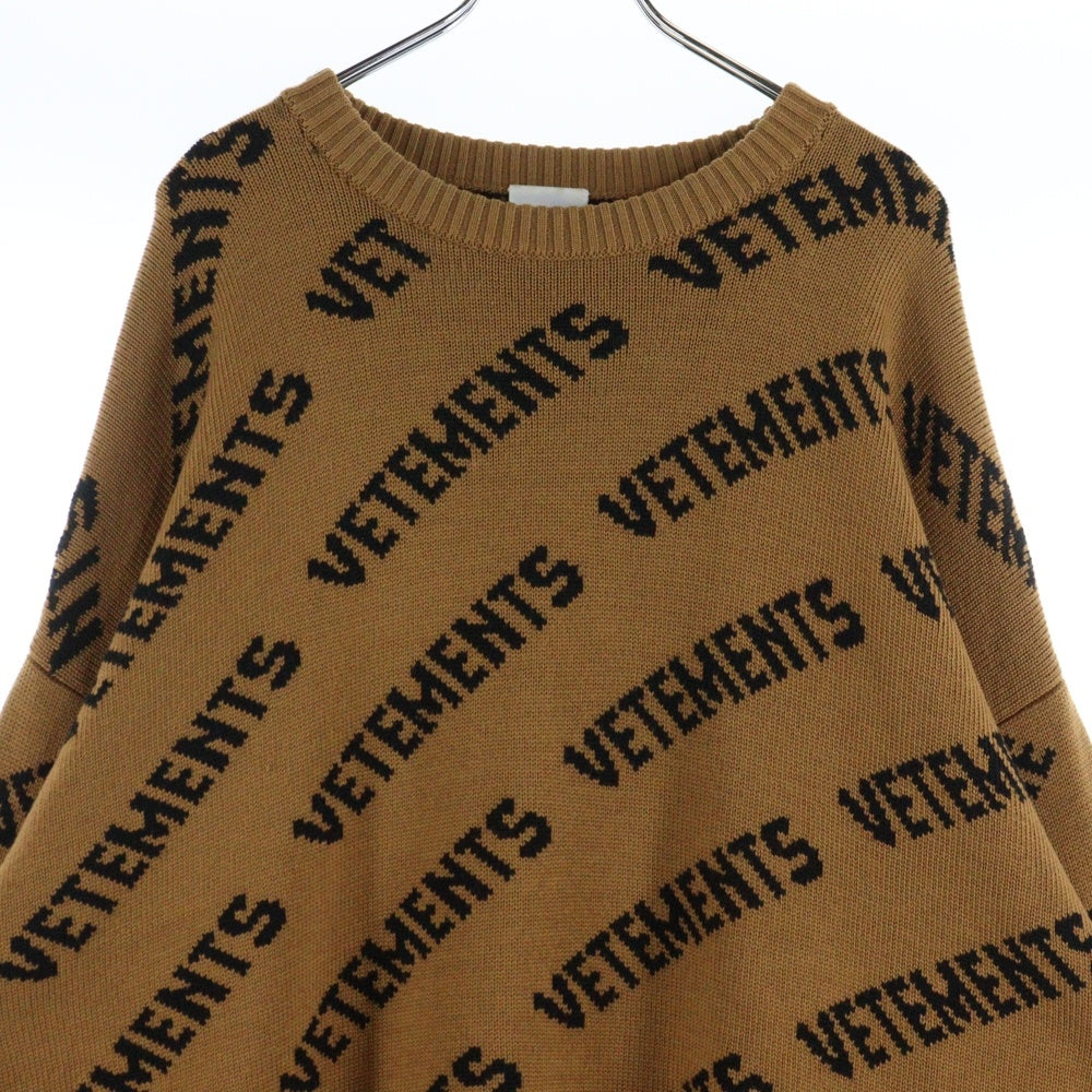 VETEMENTS(ヴェトモン) 22SS 総柄ロゴ ジャガードニット セーター ブラウン UE52KN340C
