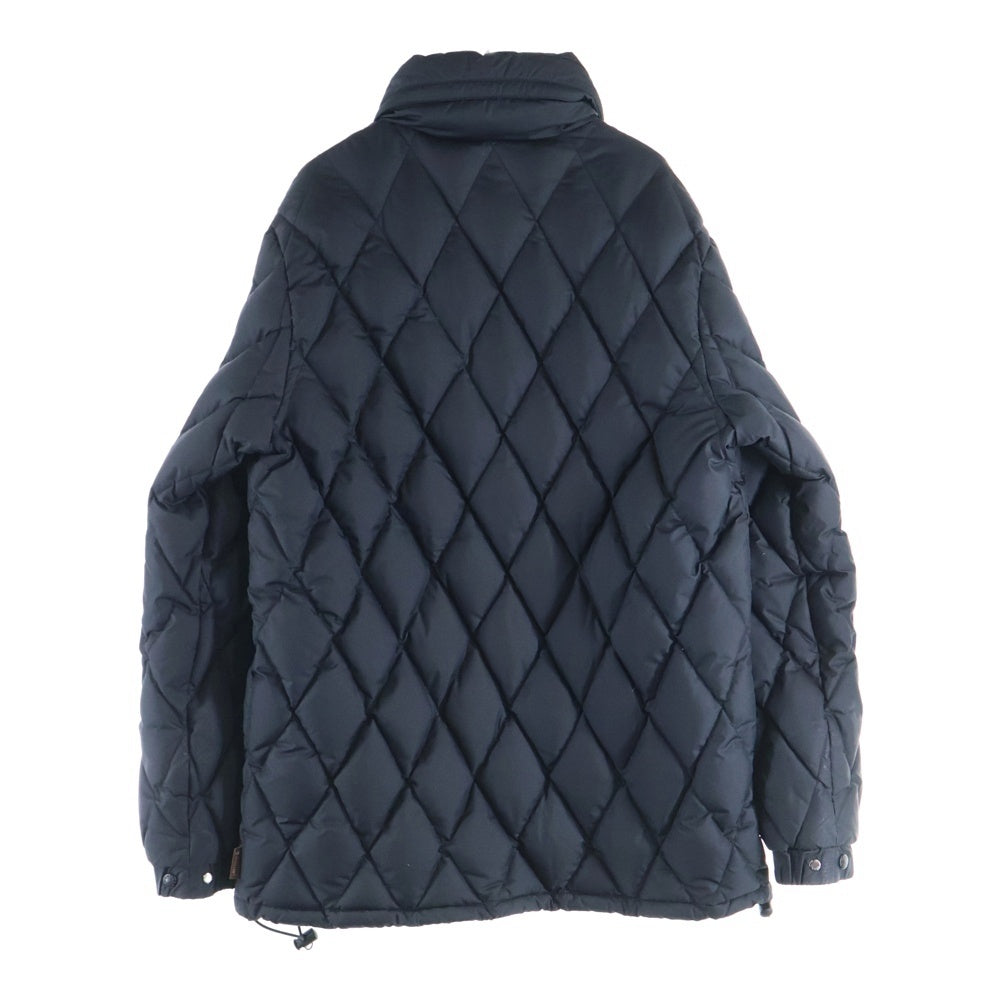MONCLER(モンクレール) キルティング ナイロン ダウンジャケット ブラック G32-003