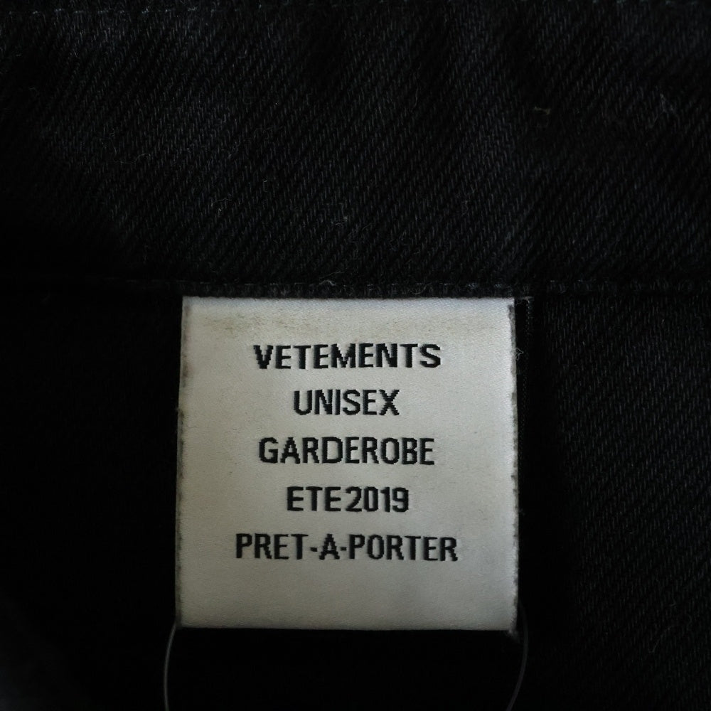 VETEMENTS(ヴェトモン) 19SS バック刺繍カットオフ ワークシャツ 半袖シャツ ブラック USS196060