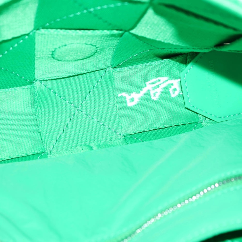 BOTTEGA VENETA(ボッテガヴェネタ) マキシイントレチャートショルダーバッグ B07925765U