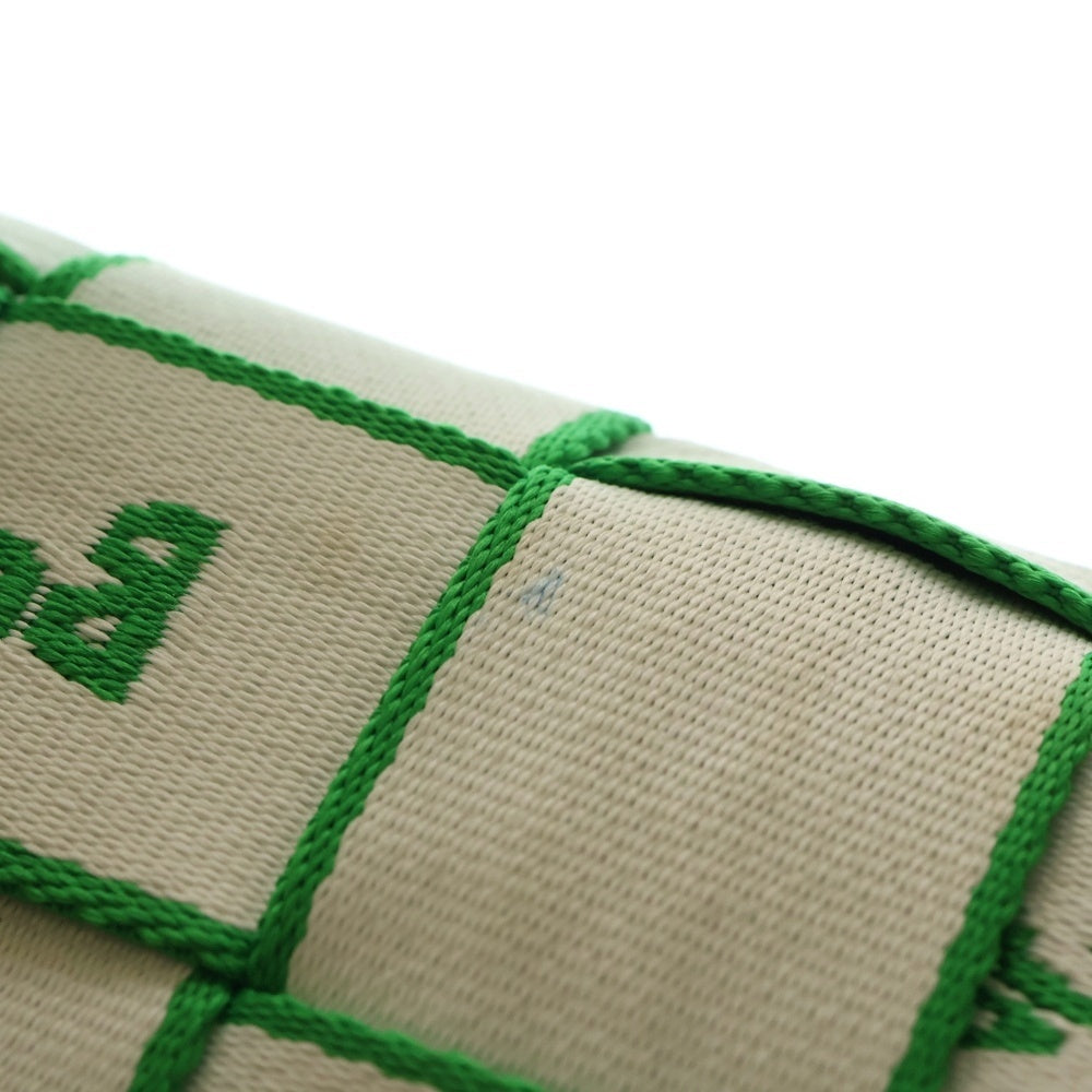 BOTTEGA VENETA(ボッテガヴェネタ) マキシイントレチャートショルダーバッグ B07925765U