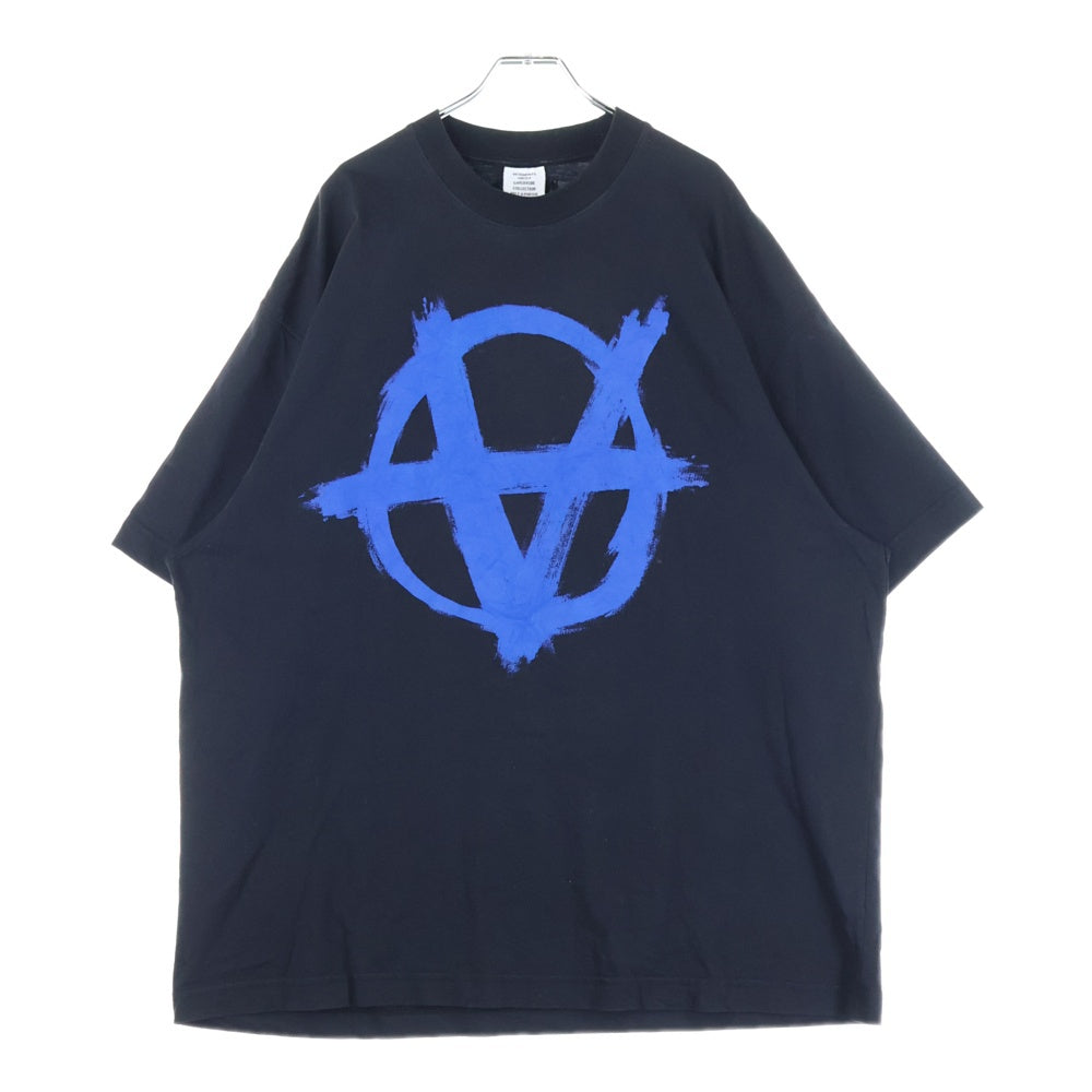 VETEMENTS(ヴェトモン) 24SS ANARCHY アナーキープリント 半袖Tシャツ クルーネックカットソー ブラック UE64TR990BN