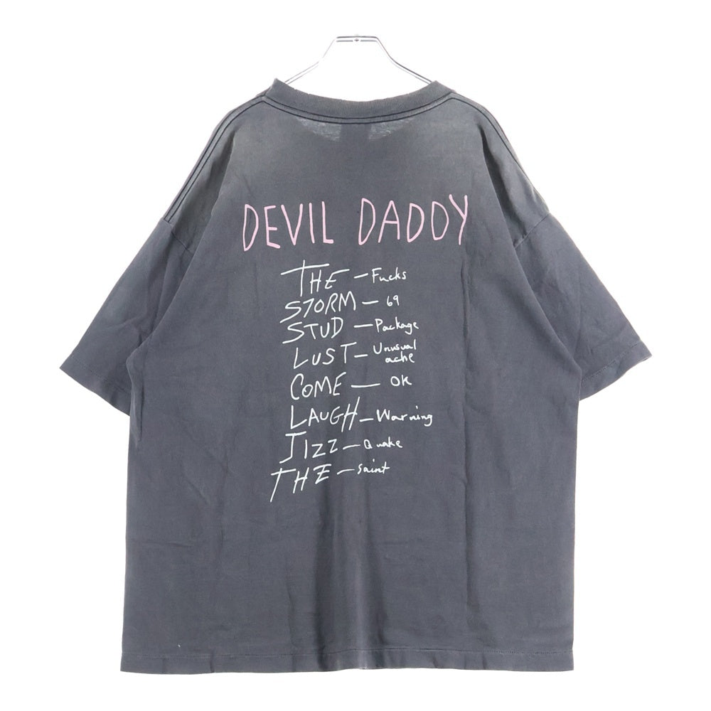 SAINT MICHAEL(セントマイケル) 25SS TEE DEVIL DADDY プリントデザイン 半袖Tシャツ カットソー グレー SM-HR8-0000-002