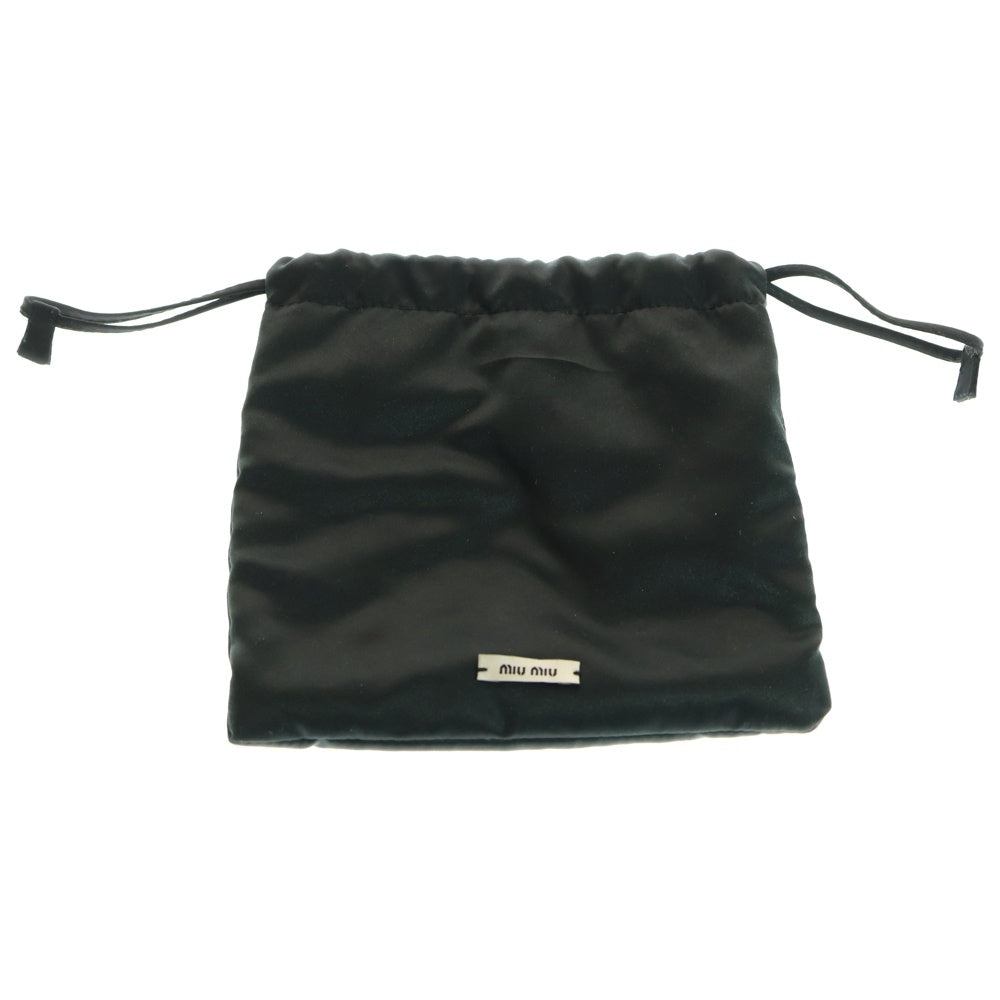 miumiu(ミュウミュウ) チェーン付き カードケース シルバー 5MRO30