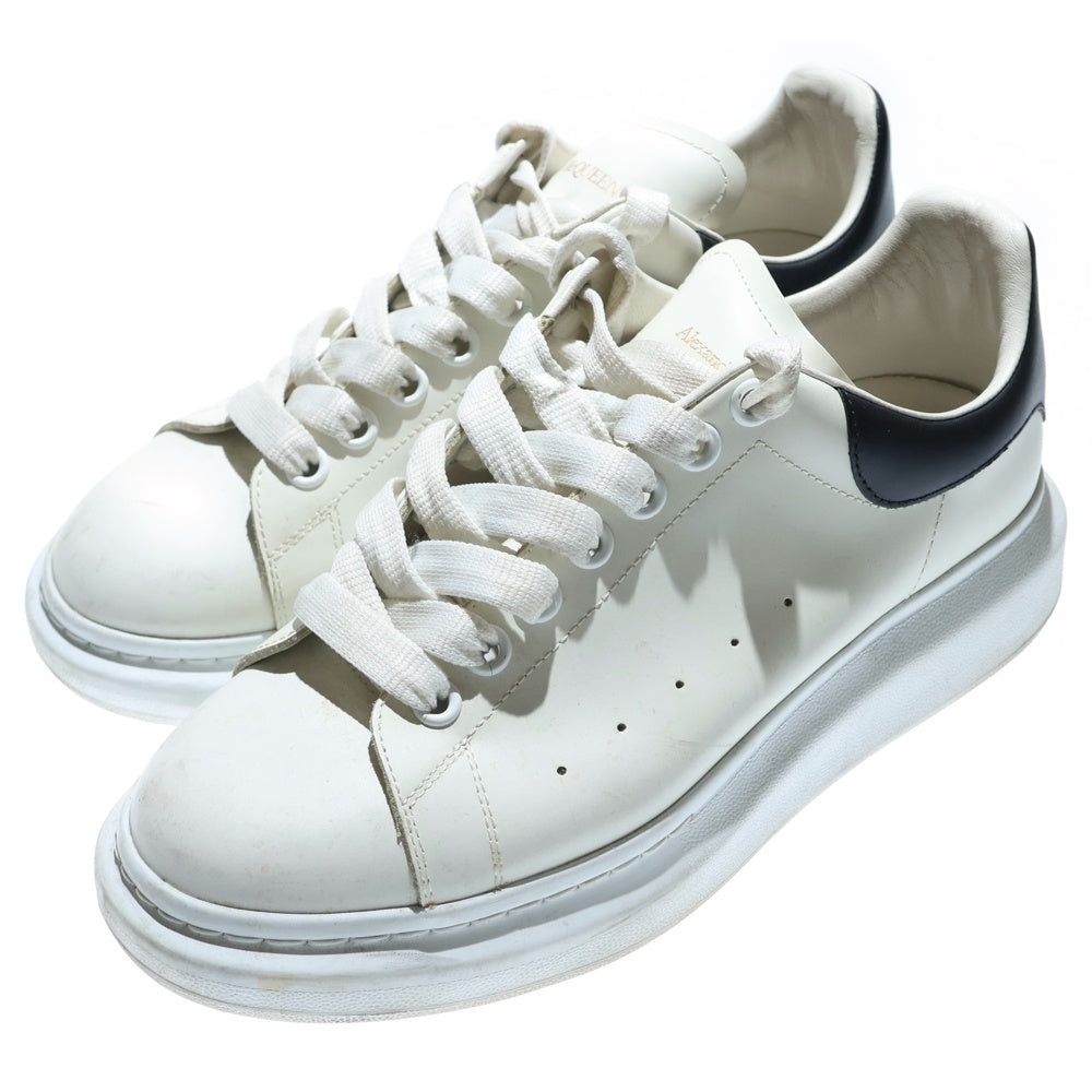 Alexander McQueen(アレキサンダーマックイーン) オーバサイズ レザーローカットスニーカー シューズ ホワイト 553680