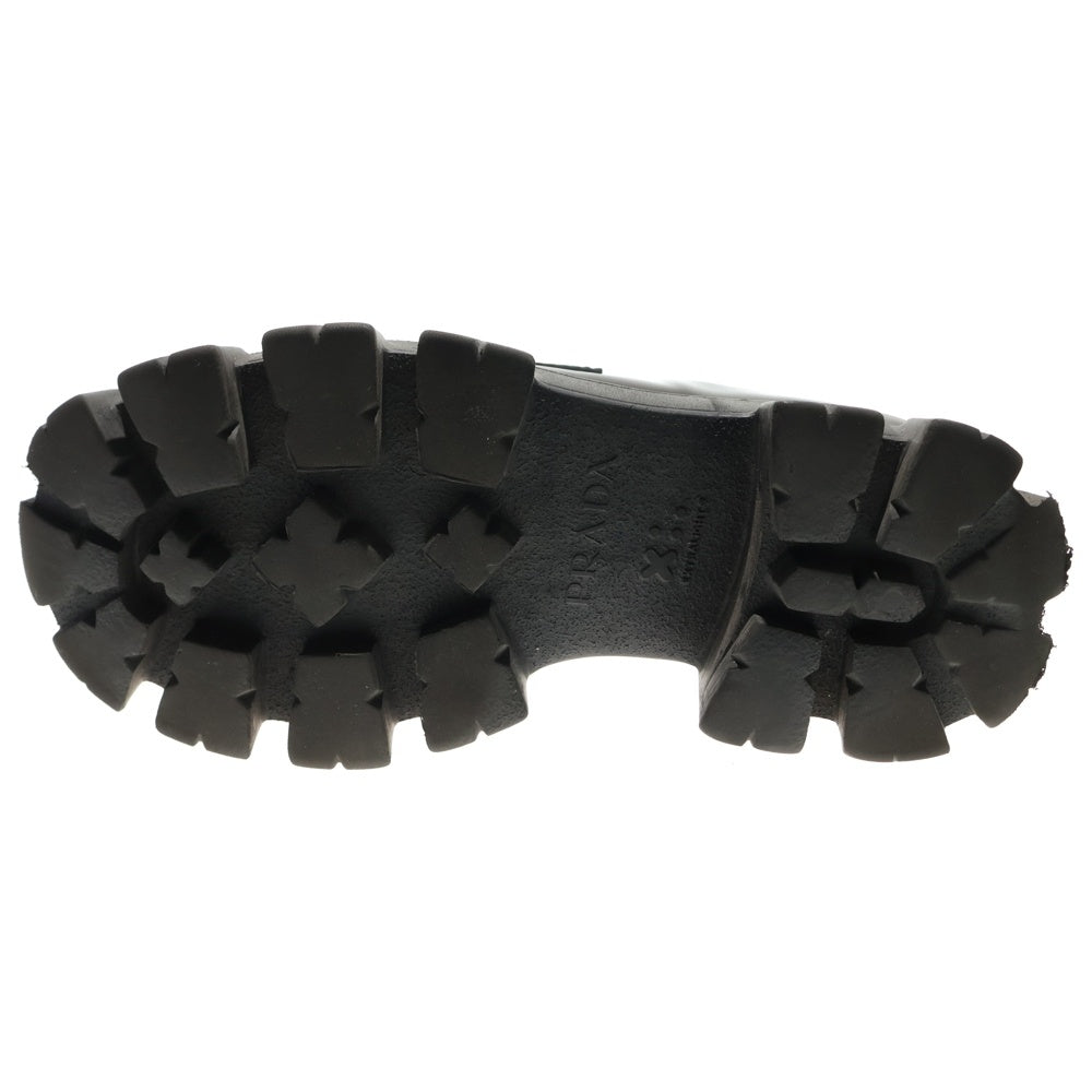 PRADA(プラダ) トライアングルロゴ モノリス レザーローファー ブラック 2DE129