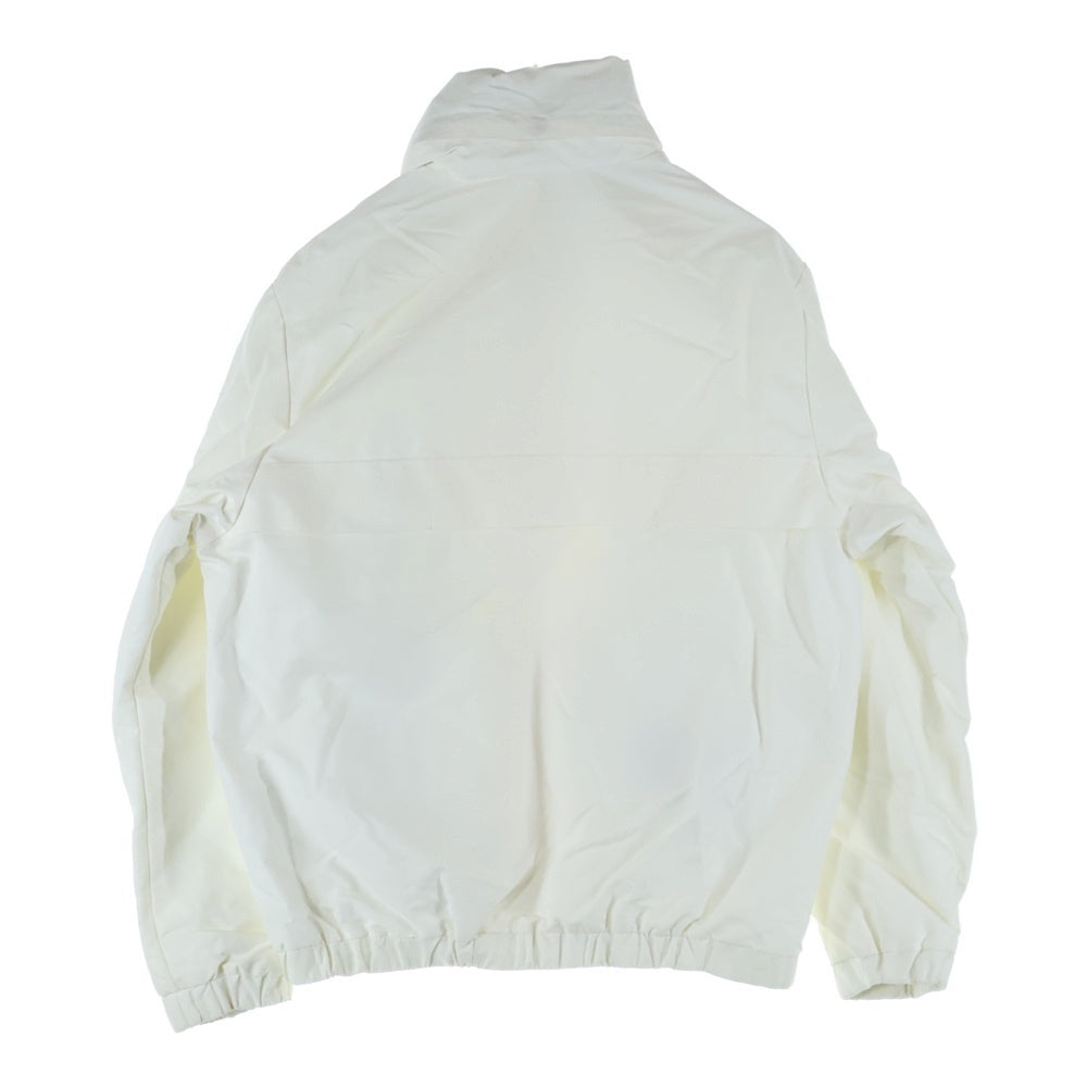 LOUIS VUITTON(ルイヴィトン) ロゴパッチ シグネチャー ウインドブレーカー ホワイト 1AHUGZ