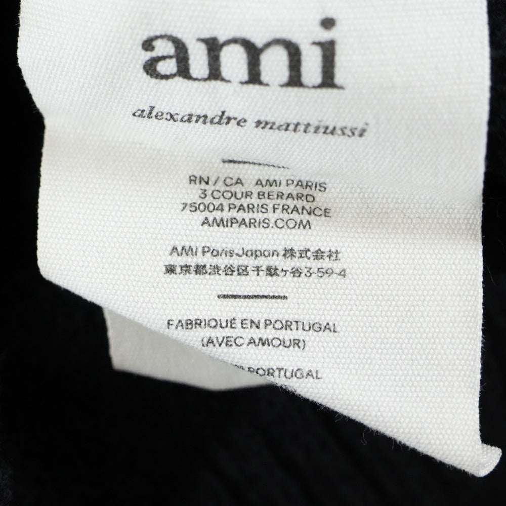 ami paris(アミパリス) ハートロゴタートルネックニット セーター ブラック H21K203.018