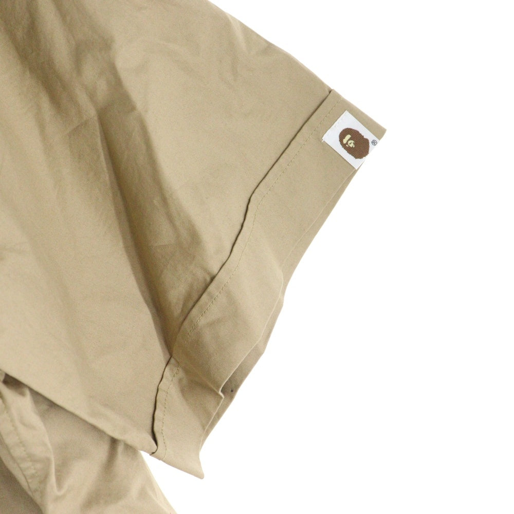 A BATHING APE(アベイシングエイプ) ワッペン付き ミニタリーシャツ 半袖シャツ ベージュ