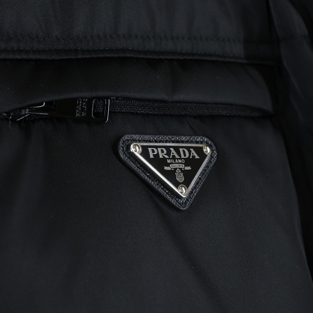 PRADA(プラダ) RE-NYLON リバーシブルジップアップダウンジャケット ブラック SGC045 1WQ8