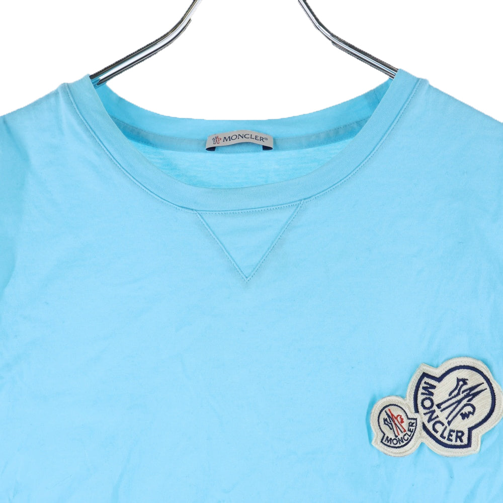 MONCLER(モンクレール) ロゴワッペン付き半袖Tシャツ カットソー ブルー H10918C00057 8390Y
