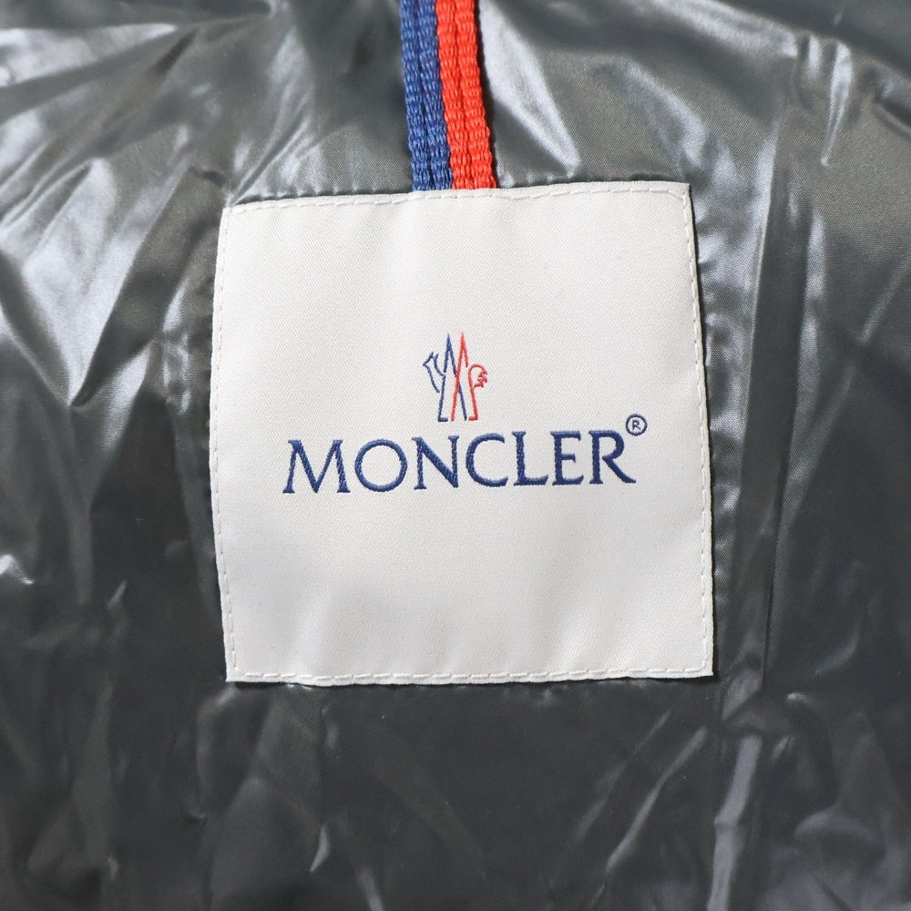 MONCLER(モンクレール) Maya マヤ ショートダウンジャケット アウター シルバー K20911A53600-68950