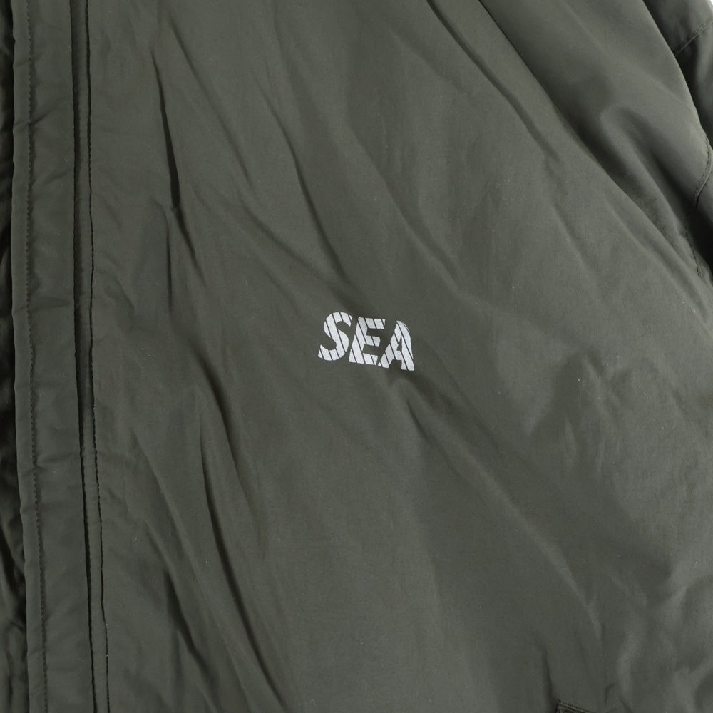 WILD THINGS(ワイルドシングス) ×WIND AND SEA READY PARKA ×ウィンダンシー ロゴ刺繍 フーデッドダウンコート カーキ WT22525SN-WAS