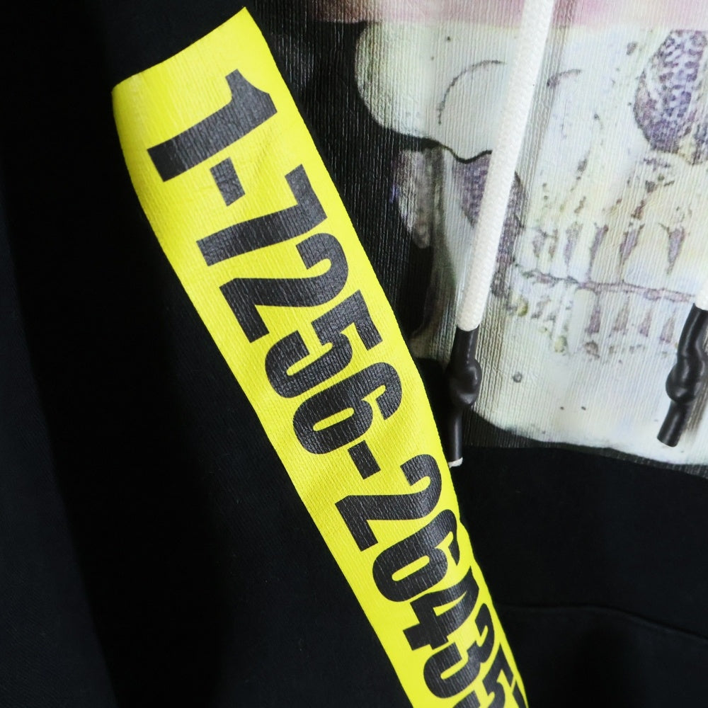 Palm Angels(パームエンジェルス) 19AW SKULL AND FACE CHAOS スカル アンド フェイス プルオーバーパーカー フィーディ ブラック PMBB036E19441028