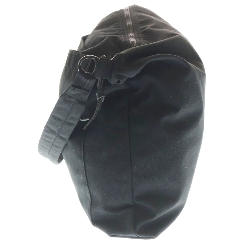 THE NORTH FACE(ザノースフェイス) ロゴパッチ フィールドショルダーバッグ ブラック N24FO082