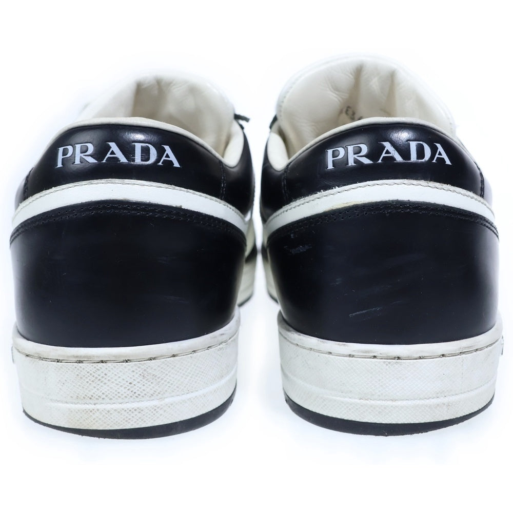 PRADA(プラダ) トライアングルロゴ レザーローカットスニーカー シューズ ブラック/ホワイト 2EE364