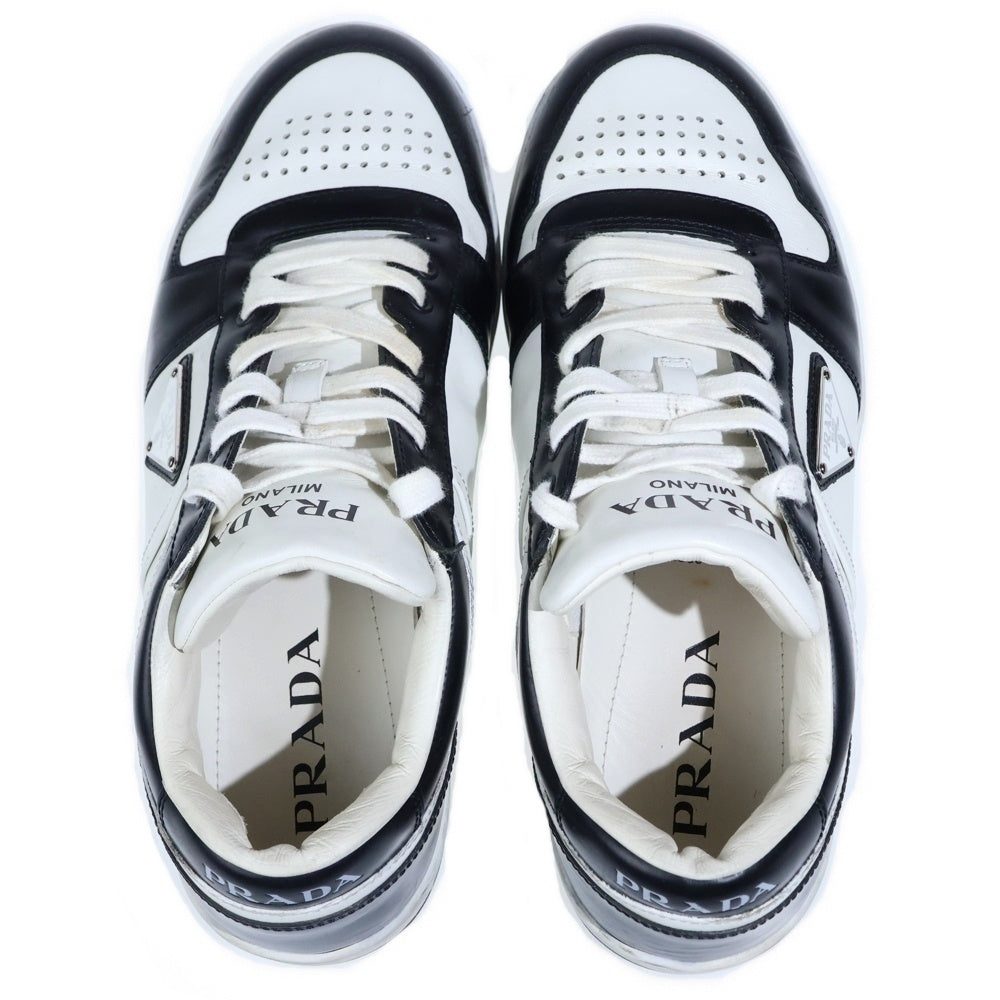 PRADA(プラダ) トライアングルロゴ レザーローカットスニーカー シューズ ブラック/ホワイト 2EE364