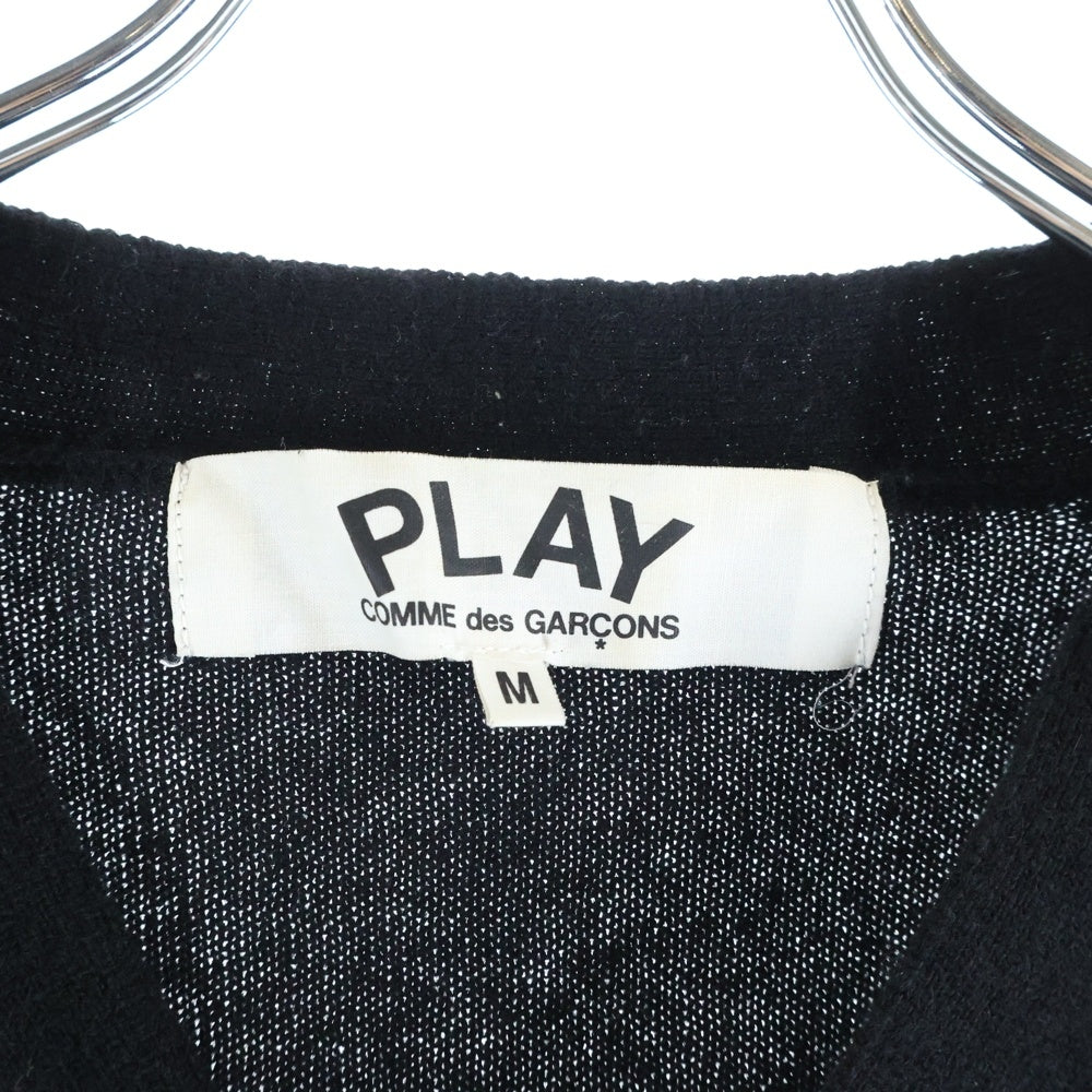 PLAY COMME des GARCONS(プレイコムデギャルソン) ハートロゴパッチ ニットカーディガン ブラック AZ-N062