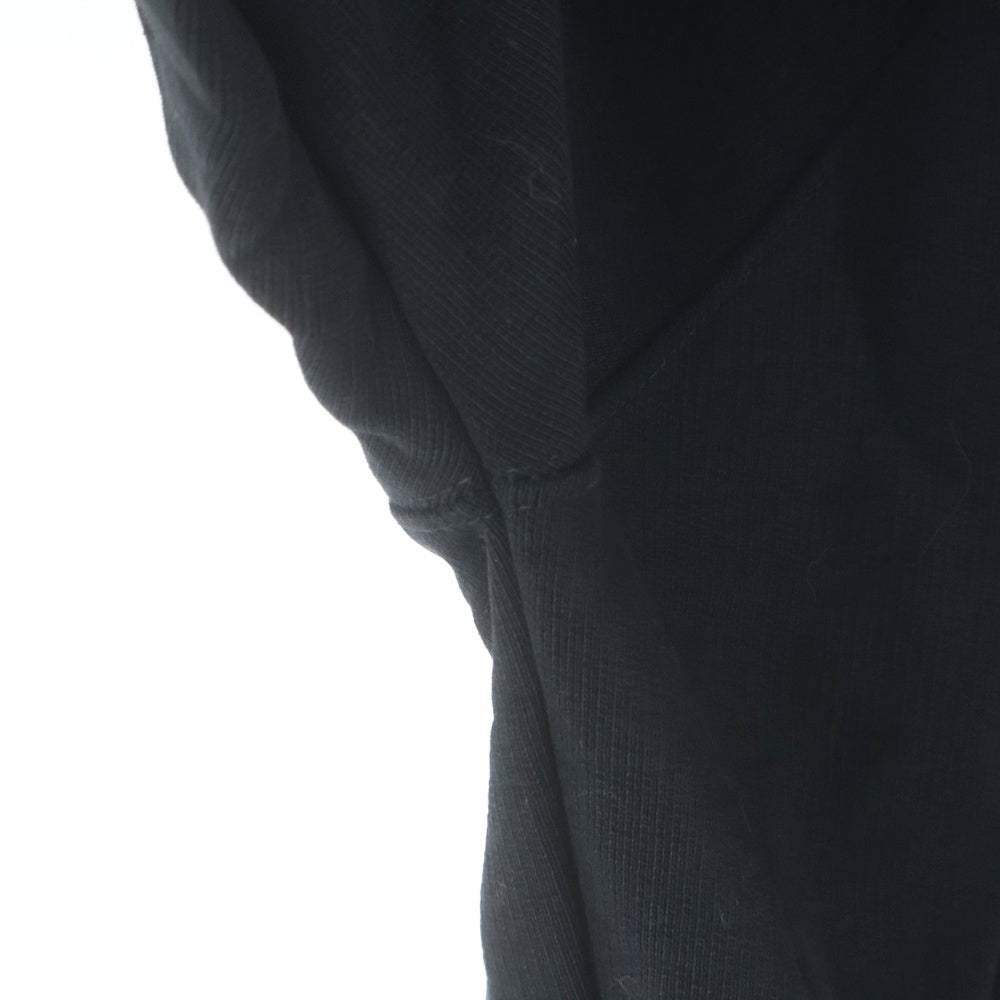 AMI Alexandre Mattiussi(アミアレクサンドルマテュッシ) ハートロゴ刺繍 プルオーバーパーカー フーディー ブラック USW204