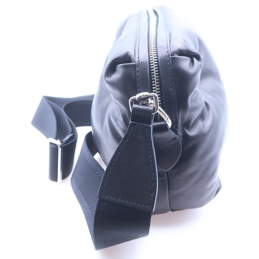 Maison Margiela(メゾンマルジェラ) Glam Slam グラムスラム ショルダーバッグ ブラック SB1WB0006 P8840 レディース