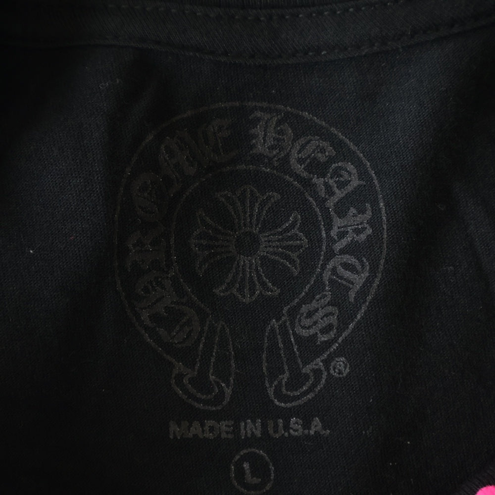 CHROME HEARTS(クロムハーツ) CH LS NECK LOGO ネックロゴプリント 袖ロゴ 長袖Tシャツ ブラック/ピンク