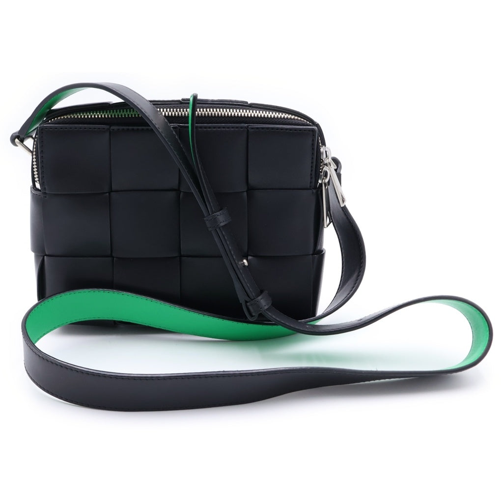 BOTTEGA VENETA(ボッテガヴェネタ) カセット カメラ ショルダーバッグ ブラック/グリーン