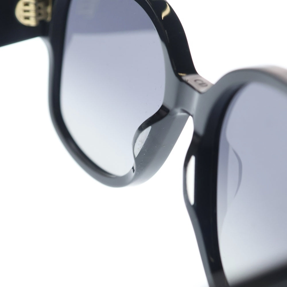 Christian Dior(クリスチャンディオール) Wildior BU サイドロゴ ウェリントン アセートフレーム サングラス ブラック レディース