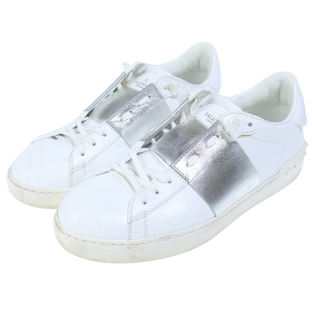 VALENTINO(ヴァレンティノ) ロックスタッヅ ローカットスニーカー ホワイト