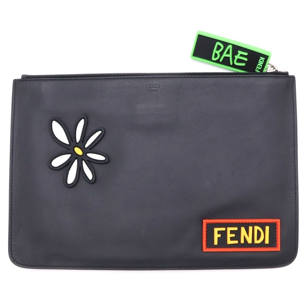 FENDI(フェンディ) レザーブランドロゴデザイン クラッチバッグ ハンドバック ブラック レディース