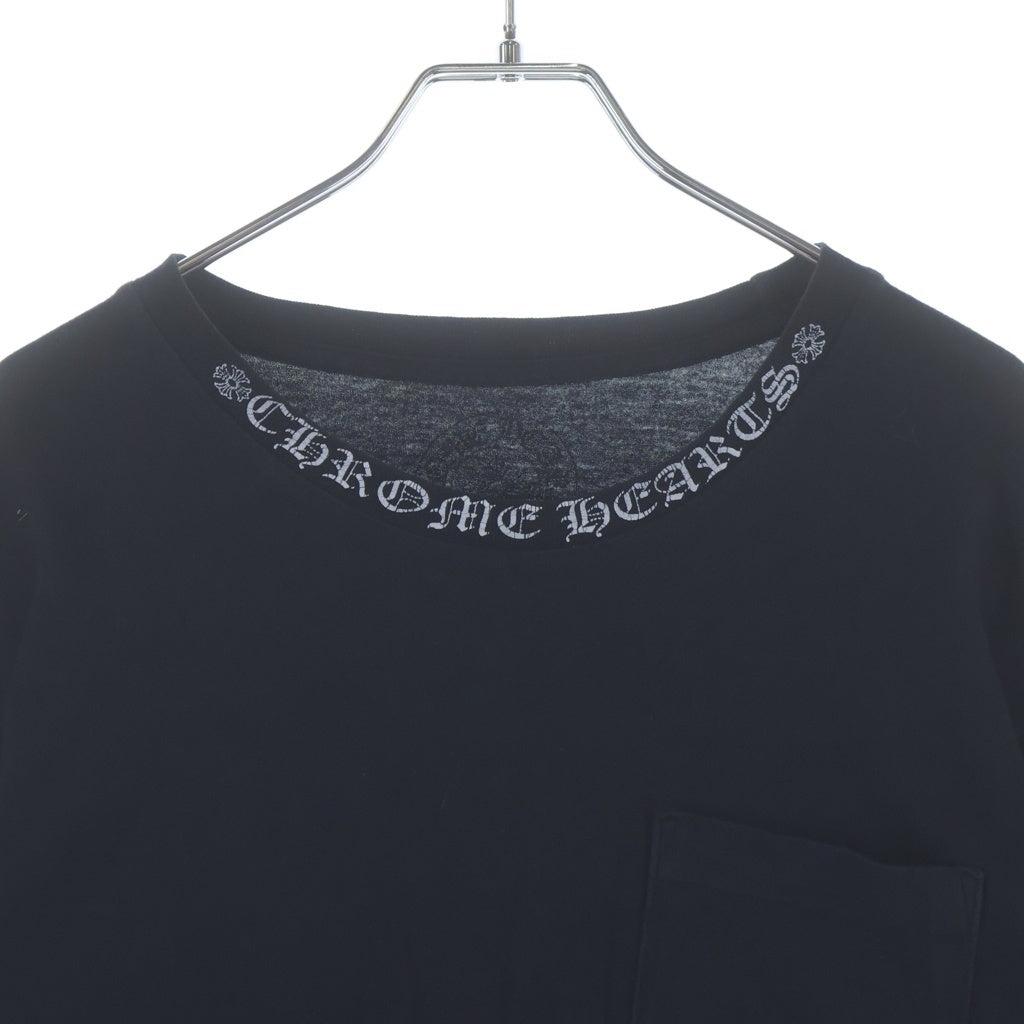 CHROME HEARTS(クロムハーツ) Neck Logo L/S T-Shirt アームフローラル バックホースシュー ネックロゴ プリント クルーネック長袖Tシャツカットソー ロンT ブラック